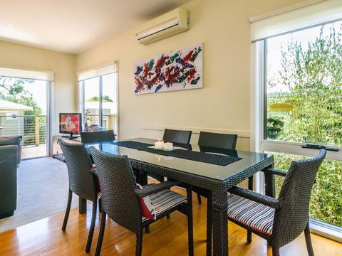 Fantasea - Tourism Townsville 2