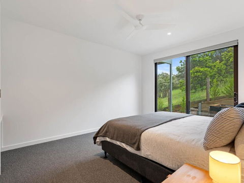 Fairway Views - Tourism Townsville 6