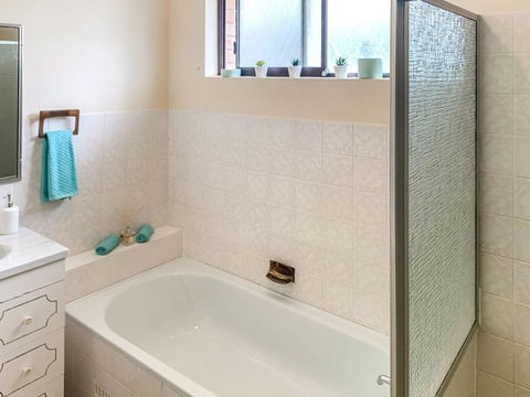 Fairburn Apartment 6 - Tourism Townsville 2