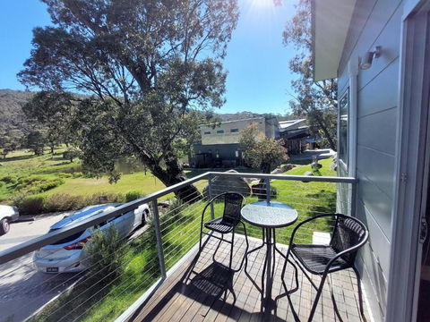 Iron Bark Chalet - Tourism Townsville 2