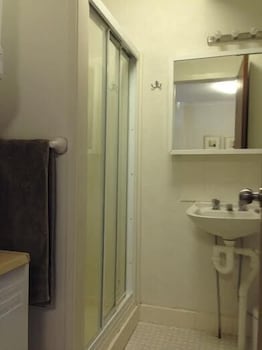 Lawlers 36B - Tourism Townsville 5