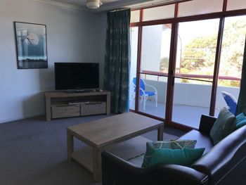 FATHOMS 19 - Tourism Townsville 0