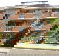 Dolphin Court unit 1 - Tourism Townsville