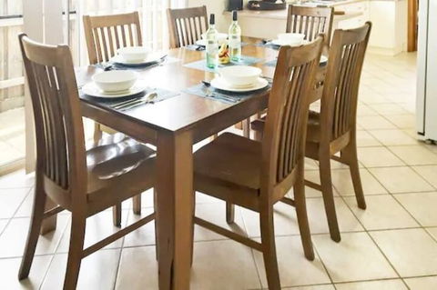 Rye Sleeps 10, Great Weekender - Tourism Townsville 3