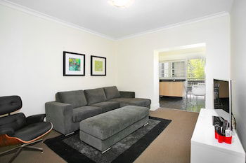 I Can View Woolloomooloo - Tourism Townsville 6