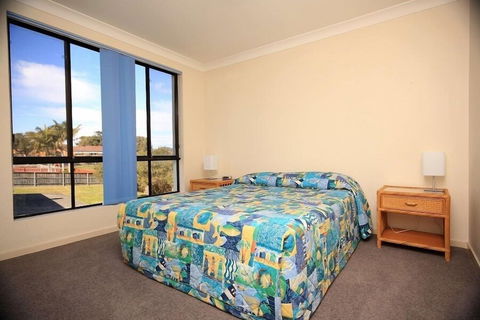 Hi Surf Unit 1 - Tourism Townsville 3