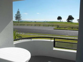 Hi Surf Unit 2 - Tourism Townsville 3