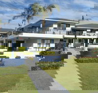Hi Surf Unit 3 - Tourism Townsville