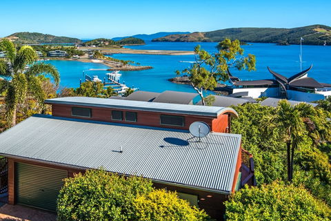 Casuarina 18 Ocean View - Tourism Townsville 3
