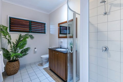 Casuarina 18 Ocean View - Tourism Townsville 4
