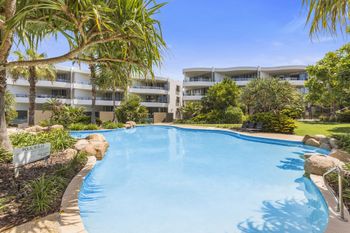 Cotton Beach Forty Four Roof Top - Tourism Townsville 4