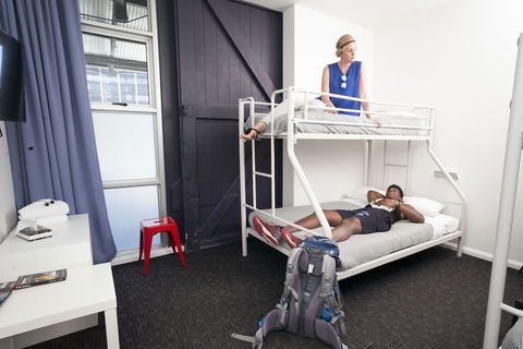 Sydney Railway Square YHA - Hostel - Tourism Townsville 5