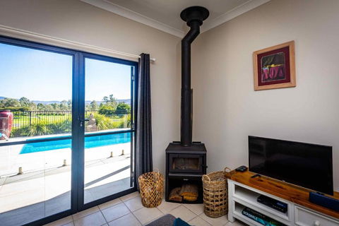 Mandalay Villas - Villa 2 - Tourism Townsville 6