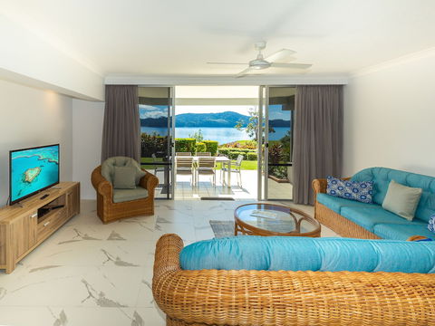 Frangipani 5 On Hamilton Island - Tourism Townsville 5