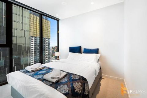 IFSuites (IFSTAYS) Light House Apartment - Tourism Townsville 1