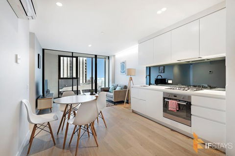 IFSuites (IFSTAYS) Light House Apartment - Tourism Townsville 3