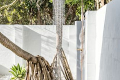 Cape Beach House - Tourism Townsville 0