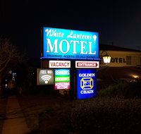 White Lanterns Motel - Tourism Townsville