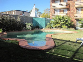 Desert Rose Inn Alice Springs - Tourism Townsville 2