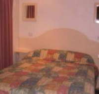 Glasgow Lodge - Tourism Townsville