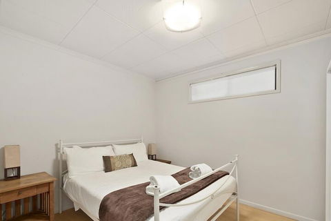 McAuleys Beach House - Tourism Townsville 3