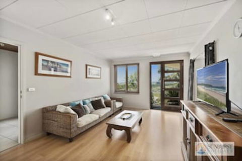 McAuleys Beach House - Tourism Townsville 0