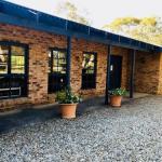 Beulah By The Lake - Tourism Townsville 0