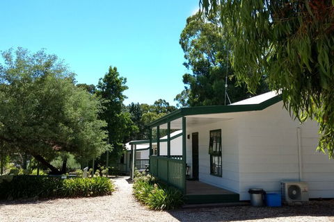 Fernleigh Farmstay & Bike Park - Tourism Townsville 4