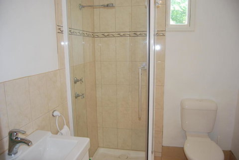 Jacaranda Cottage - Tourism Townsville 2