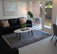 Centrepoint Units Heidelberg - Tourism Townsville