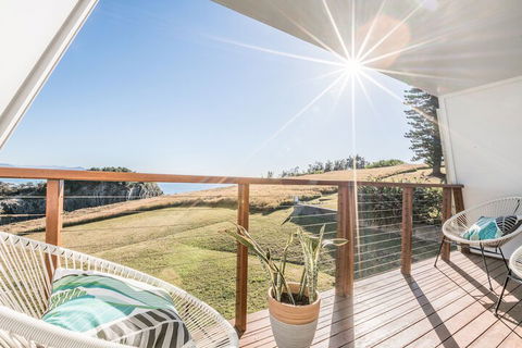 A PERFECT STAY - A Frame - Tourism Townsville 4