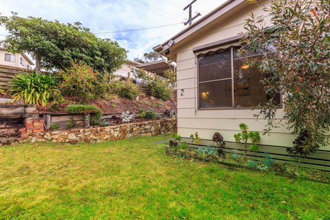 Jetty Road Retreat - Tourism Townsville 2