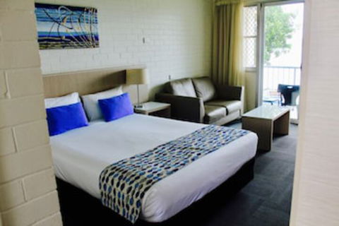 Zorba Motel - Tourism Townsville 0