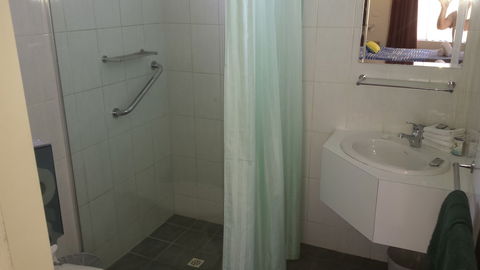 Kadina Village Motel - Tourism Townsville 5