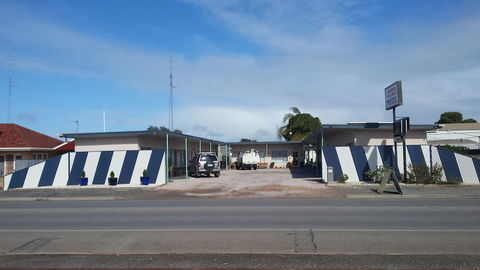 Kadina Village Motel - Tourism Townsville 2