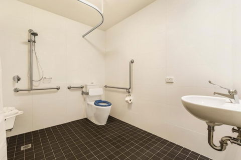 Quest Melbourne Airport - Tourism Townsville 1