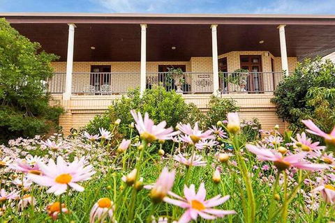 Fairway Manor Accommodation - Tourism Townsville 2