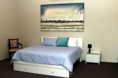 Fairway Manor Accommodation - Tourism Townsville 7