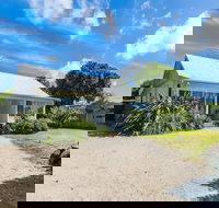 Beachfront Cottages Torquay - Tourism Townsville