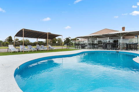 Sanctuary Inn On Westernport - Tourism Townsville 3