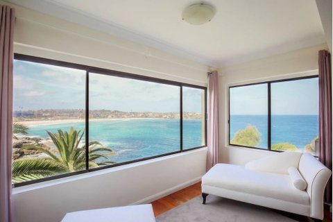 Ultimate Bondi Escape 2 - Tourism Townsville 0