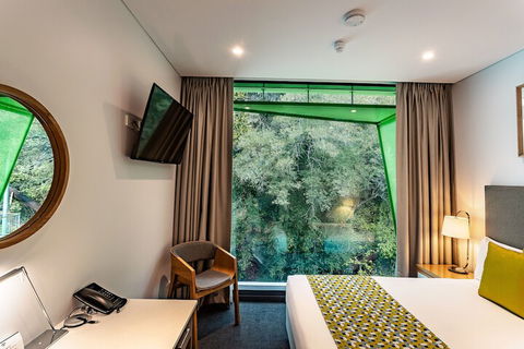 Quest Mounts Bay Road - Tourism Townsville 4