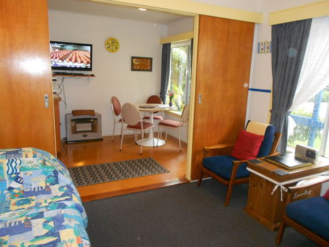 King Island Accommodation Cottages - Tourism Townsville 2