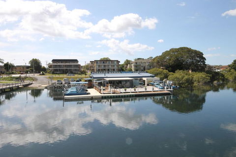 CHILL OUT LAKESIDE At FORSTER - Tourism Townsville 3