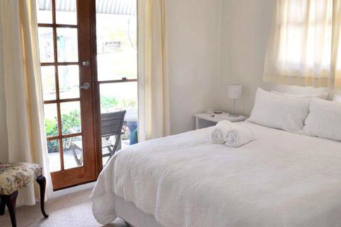 La Sila Homestead On Marrowbone Cutest Cottage In The Hunter With Killer Views - Tourism Townsville 4
