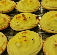 Sutton's Bakery - Tourism Townsville