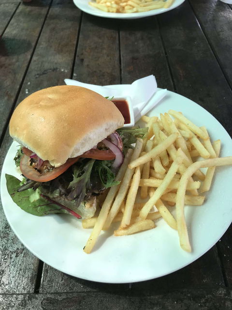 Queen Bee Cafe - Tourism Townsville 0