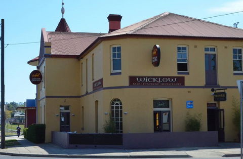 The Wicklow Hotel - Tourism Townsville 0