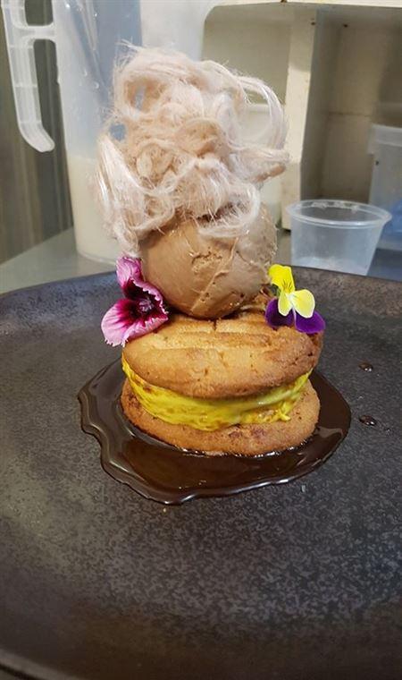 Gip's Restaurant - Tourism Townsville 4