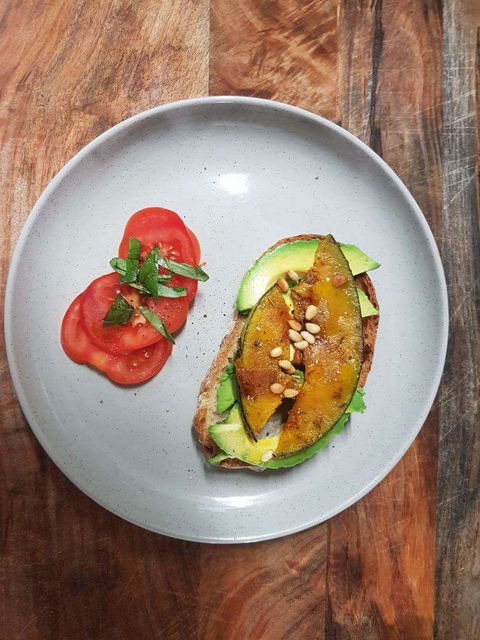 QROMA Café & Bar - Tourism Townsville 0